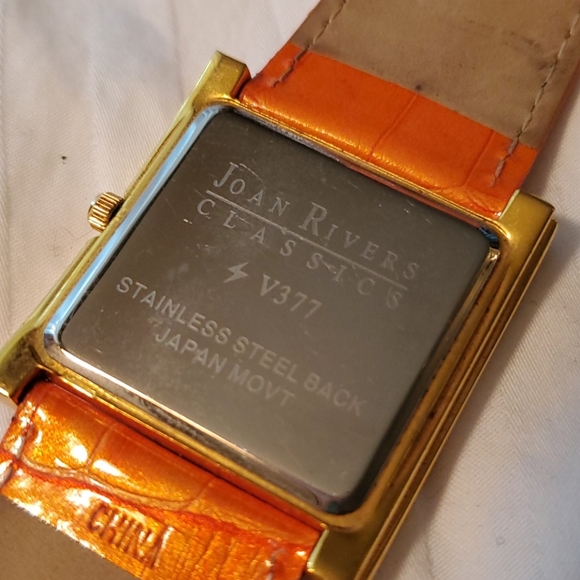 Joan Rivers watch - Picture 3 of 3